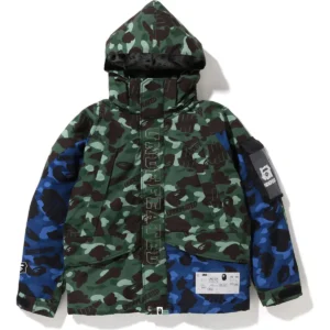 BAPE X UNDEFEATED COLOR CAMO SNOWBOARD DOWN JACKET MENS-GREEN