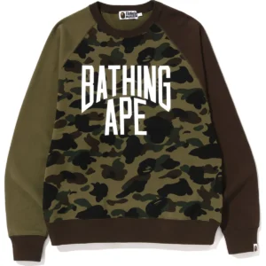 BAPE 1ST CAMO CRAZY NYC LOGO RELAXED FIT CREWNECK MENS-GREEN