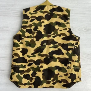 A BATHING APE X CARHARTT CAMO - YELLOW